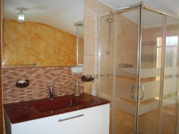 baño-lavabo-casa-rural-salamanca-el-rincon-de-arabayona