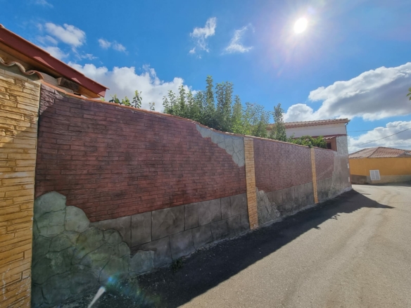 muro-fachada-casa-rural-salamanca-el-rincon-de-arabayona